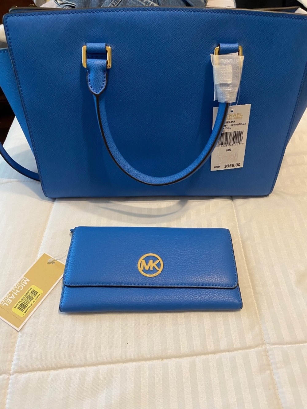 MICKAEL KORS Selma Blue Saffiano Leather Handbag & Wallet with Duster Bag